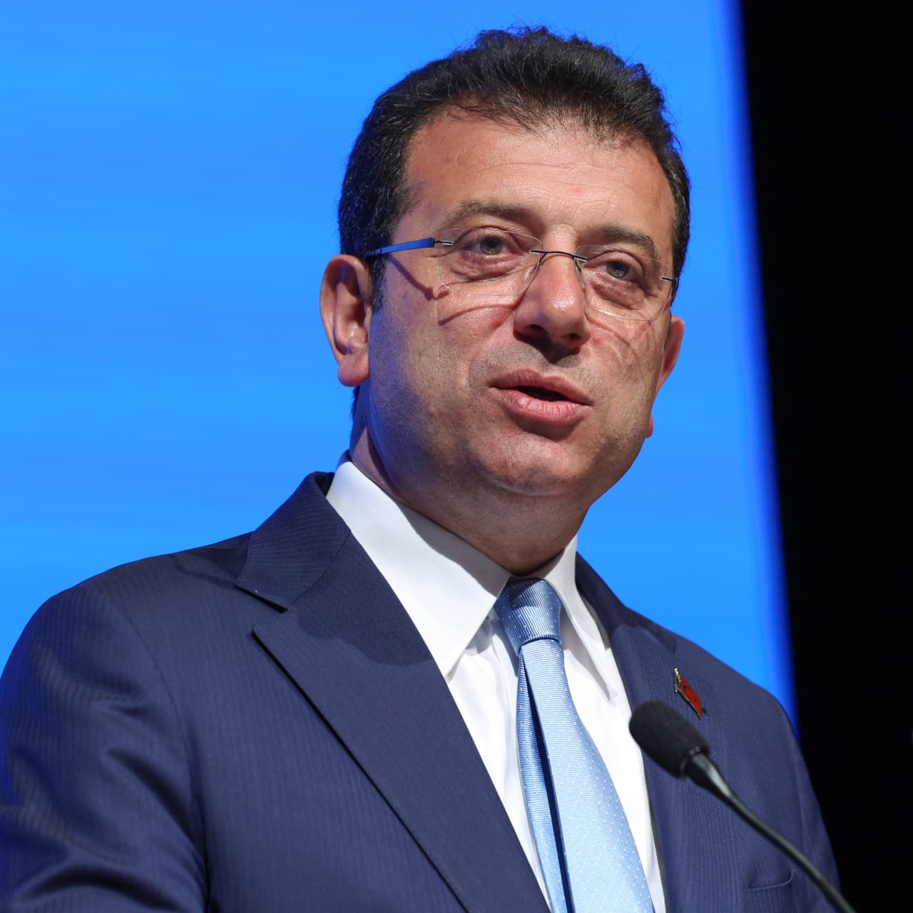 İmamoğlu CHP’den istifa etti