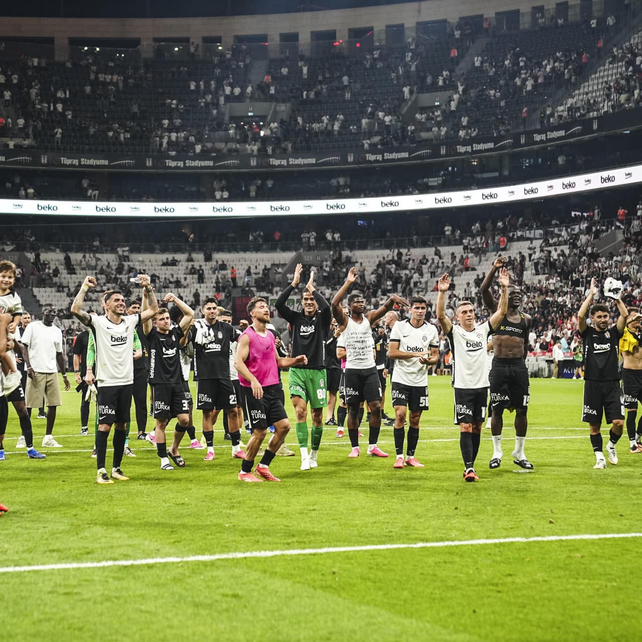 Beşiktaş rekorlarıyla ligde dikkat çekiyor