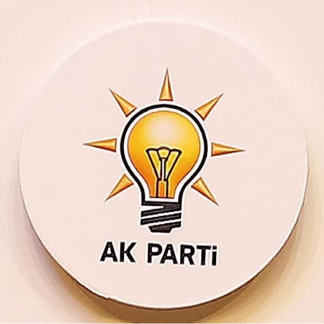 İzmir'de AK Parti'ye 500 Kişi Katıldı