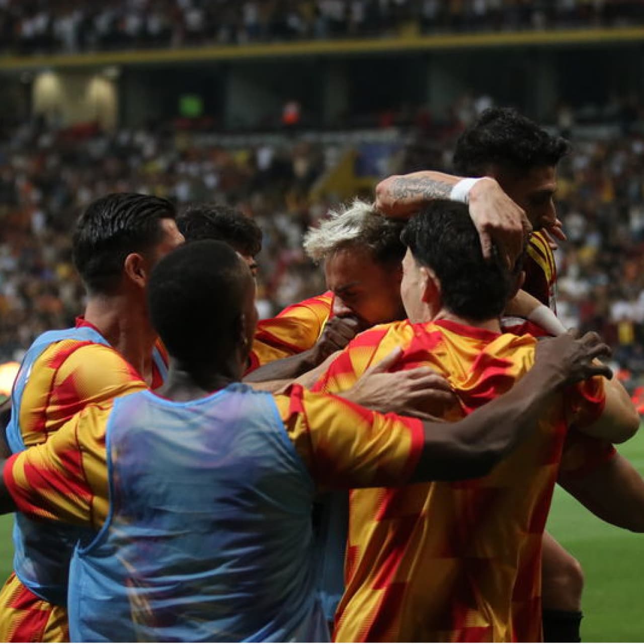 Kayserispor, 2'de 2'yle başladı!