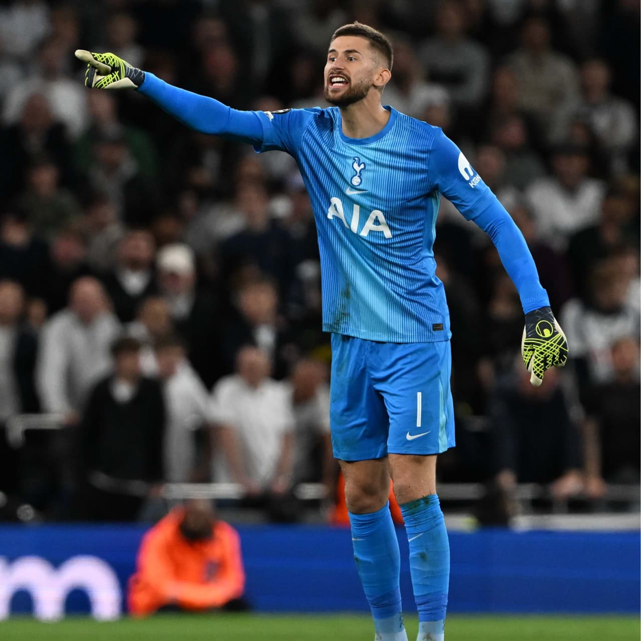 Juventus, Vicario'yu kiraladı
