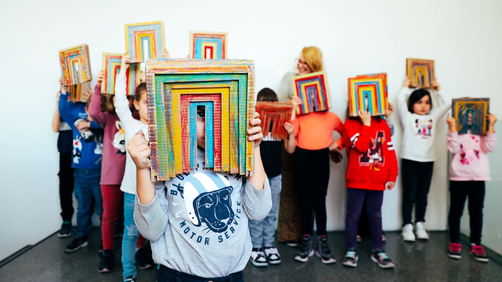 Çocuklar için eğlenceli sanat atölyeleri