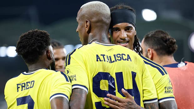 Fenerbahçe ve Galatasaray'ın Avrupa kupalarındaki galibiyet sayıları eşitlendi.