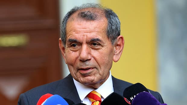 Dursun Özbek, Galatasaray'ın Geleceğini Tehlikeye Atmayacağını Bildirdi