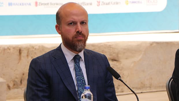 Bilal Erdoğan: Malazgirt ve Çanakkale gelecek bin yılımızın çözümlerini de önümüze koyuyor
