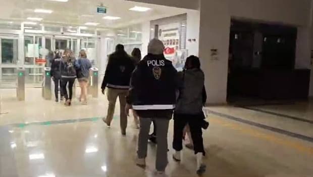 Antalya merkezli 3 ilde ‘fuhşa aracılık’ operasyonu: 6 tutuklama