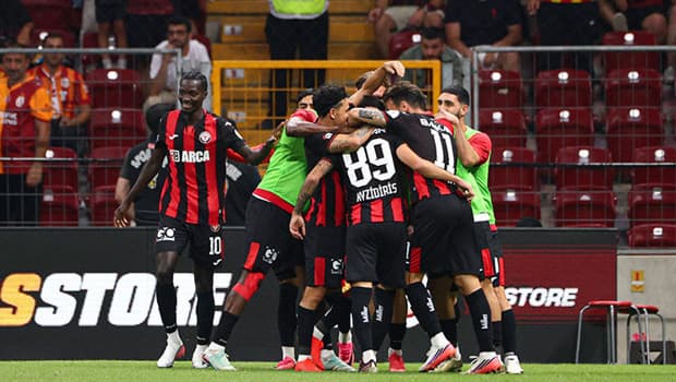 Mame Thiam: '3 puanı biz kaçırdık!'