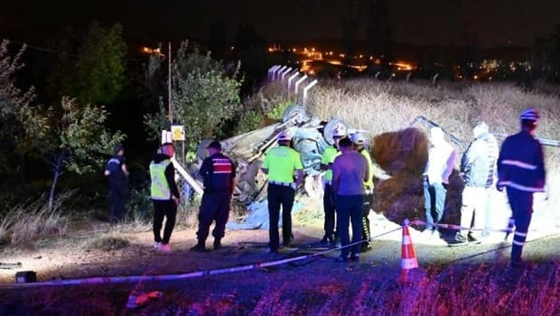 Kırıkkale'de otomobil takla attı, 1 ölü, 2 yaralı