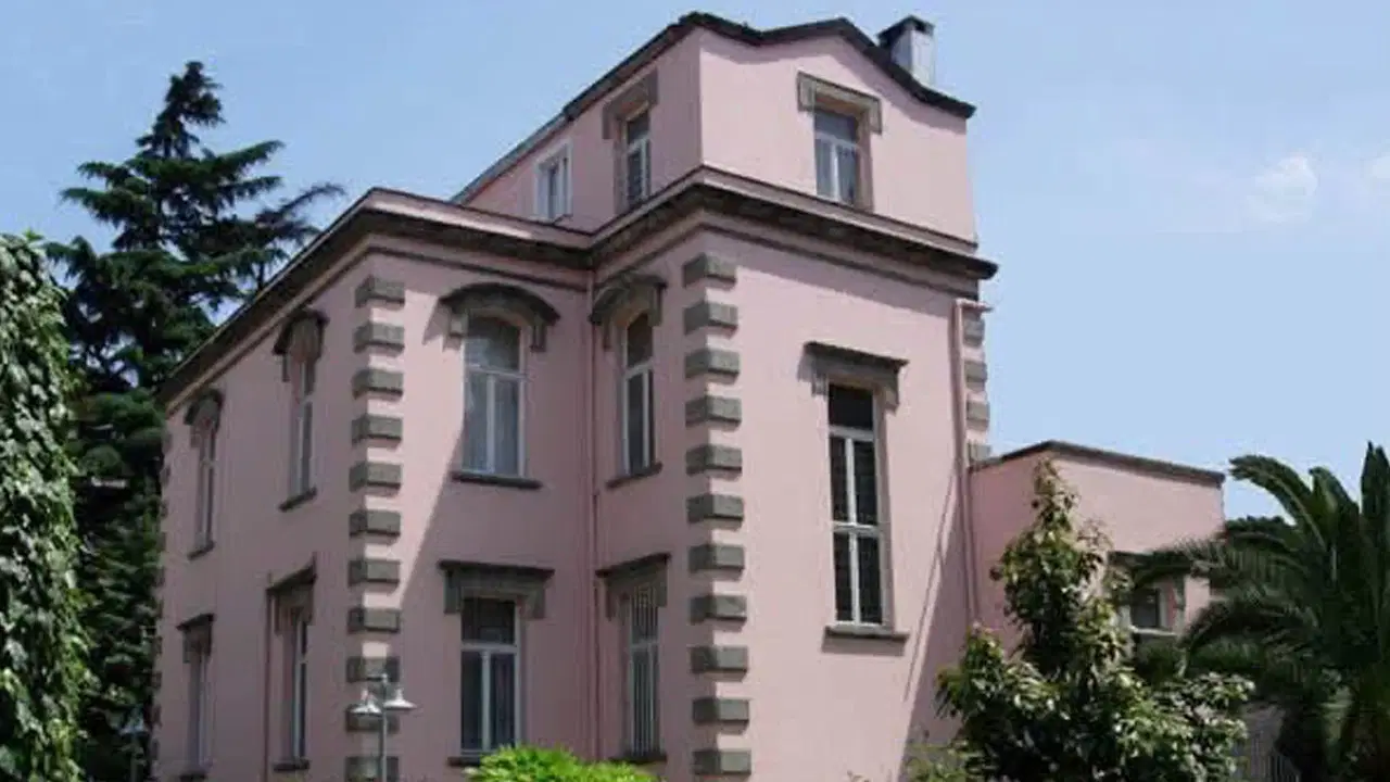 Trabzon Sanatevi'nden Binanın Boşaltılması İstendi
