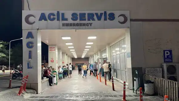 İzmir'de evde silahla yaralanan çocuk hastanede hayatını kaybetti