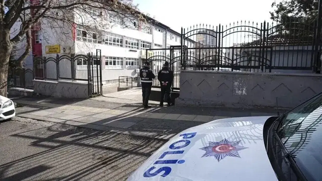 Okullara 30 bin bahçe görevlisi alınacak