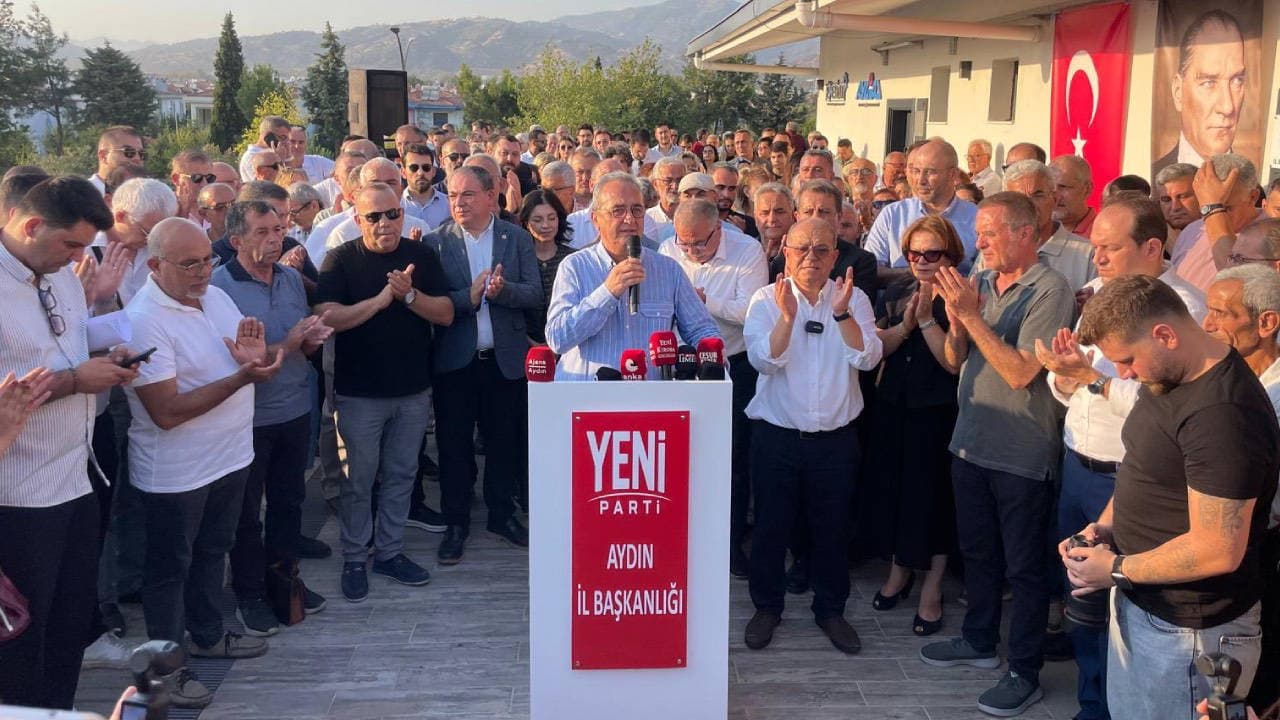 YENİ Parti Aydın ve Hakkari il başkanlıklarını açtı