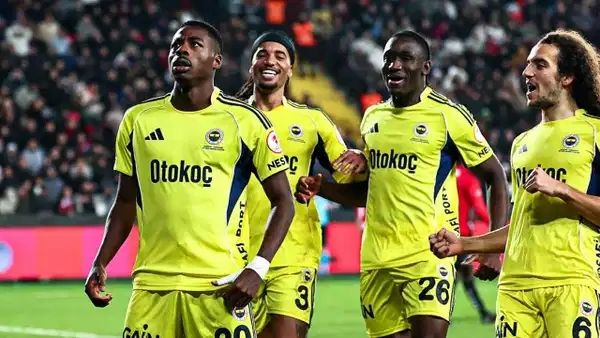 Fenerbahçe'de Anthony Musaba ve Sidiki Cherif gelişmesi: İstanbul'dan ayrıldılar iddiası...