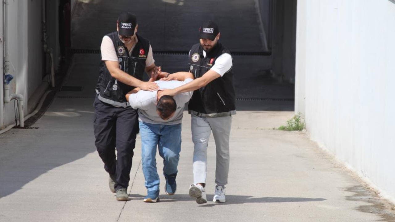 Evinde 283 bin hap yakalattı: 'Kime ait olduğunu bilmiyorum'