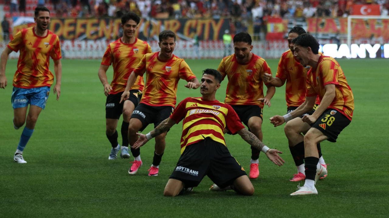 Kayserispor, Sivasspor'u 2-0 yenerek ligde ikinci hafta kazandı