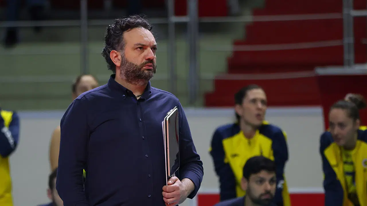 Fenerbahçe Medicana Kadın Voleybol Takımı Yeni Başantrenörü