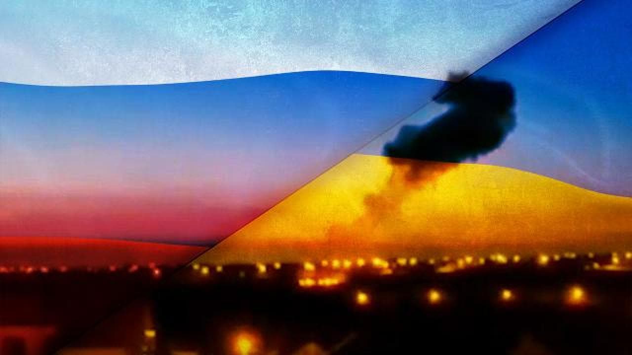 Rusya, Ukrayna'daki askeri sanayi tesislerini ve askeri malzeme taşıyan gemiyi vurdu