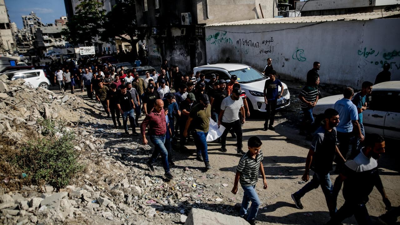 Katil İsrail'in Gazze'ye saldırılarında can kaybı 73 bin 391'e yükseldi
